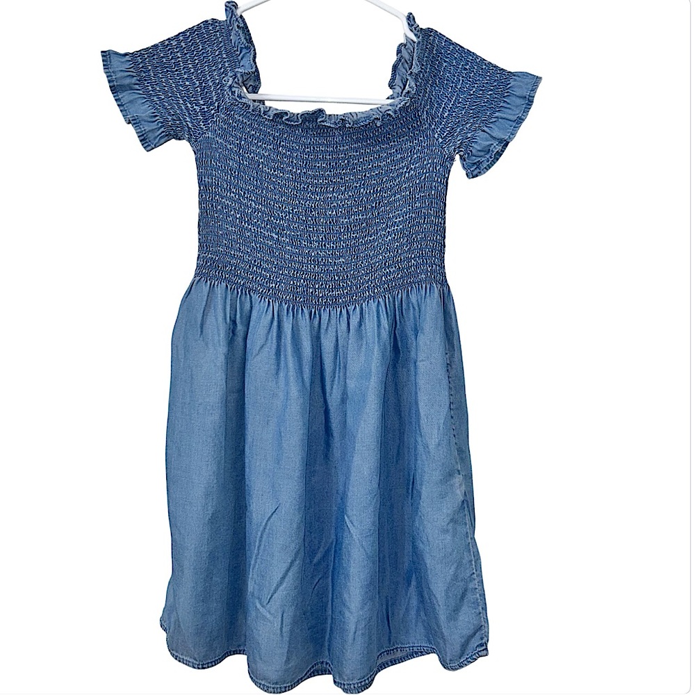 Forever 21 Smocked of the shoulder Denim Dress Size Small